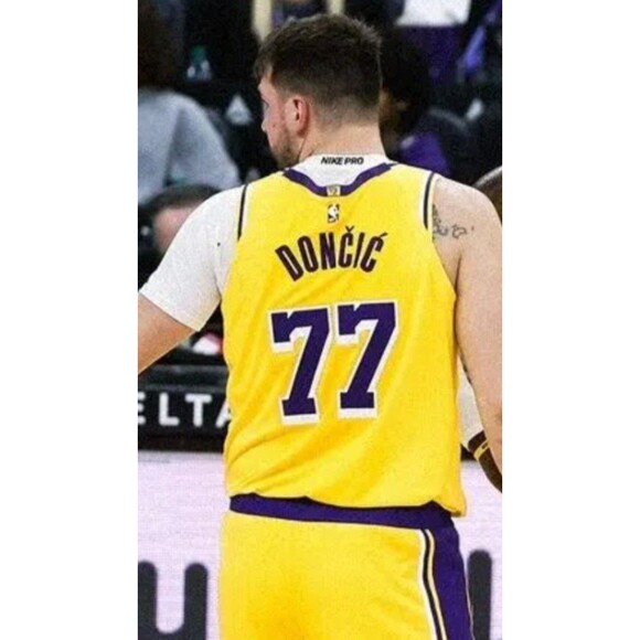 Luka Doncic (Nike)-(Lakers)-(Yellow)-(Jersey)-(New Cond.)-(Stiched)-(XL)-$100 - Picture 4 of 11